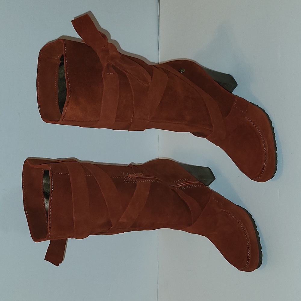 Calvin Klein Brick Red Strappy Suede Leather Heeled Boots size 8.5